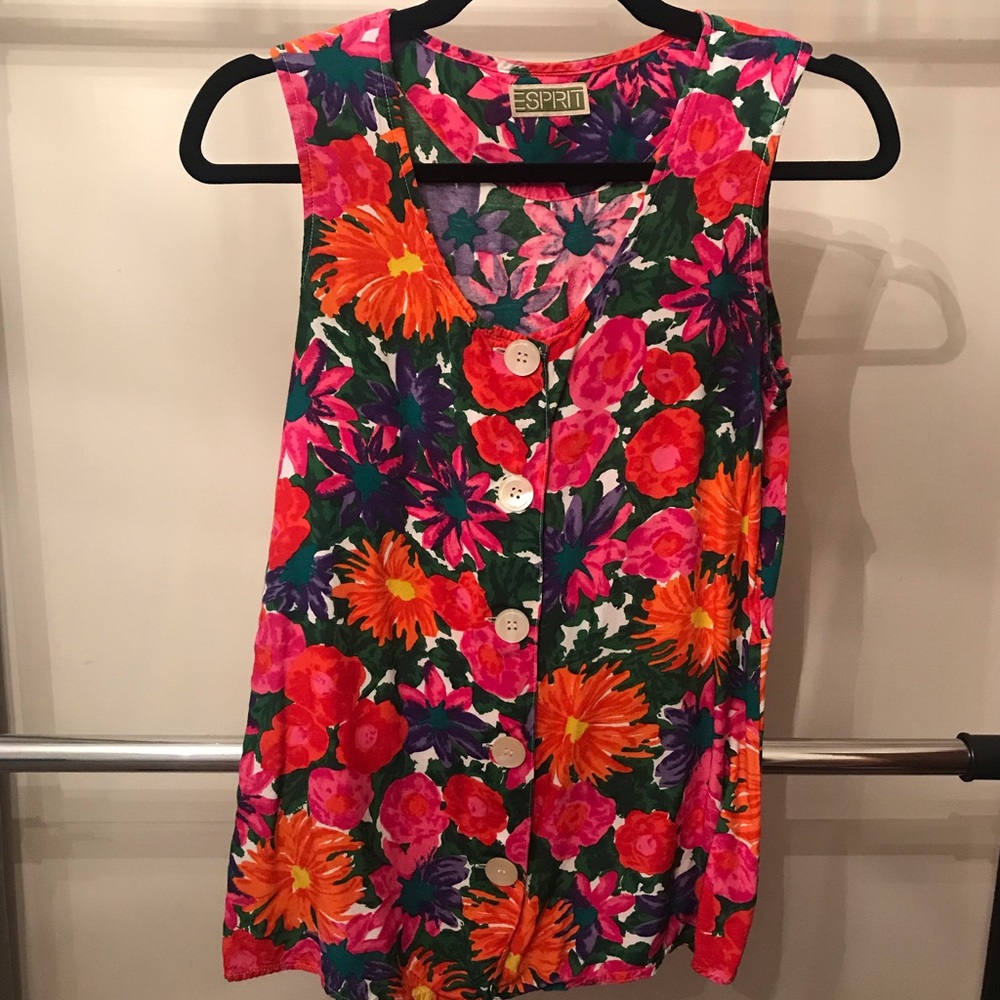 Esprit floral button down sleeveless blouse